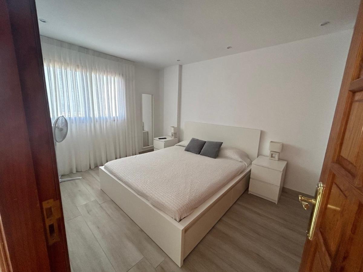 Апартаменты Apartamento En Los Cristianos Лос Кристианос Экстерьер фото